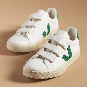 NWT VEJA Chromefree Sneakers White Green
